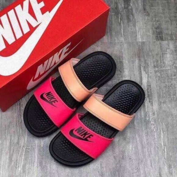 cute nike sandals